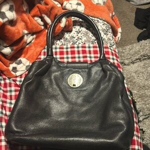Kate spade ♠️ black pebbled leather purse, in great condition